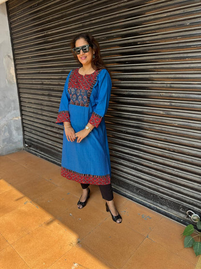 Mangalgiri Cotton Kurta with Ajrakh Yoke