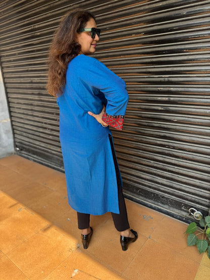 Mangalgiri Cotton Kurta with Ajrakh Yoke